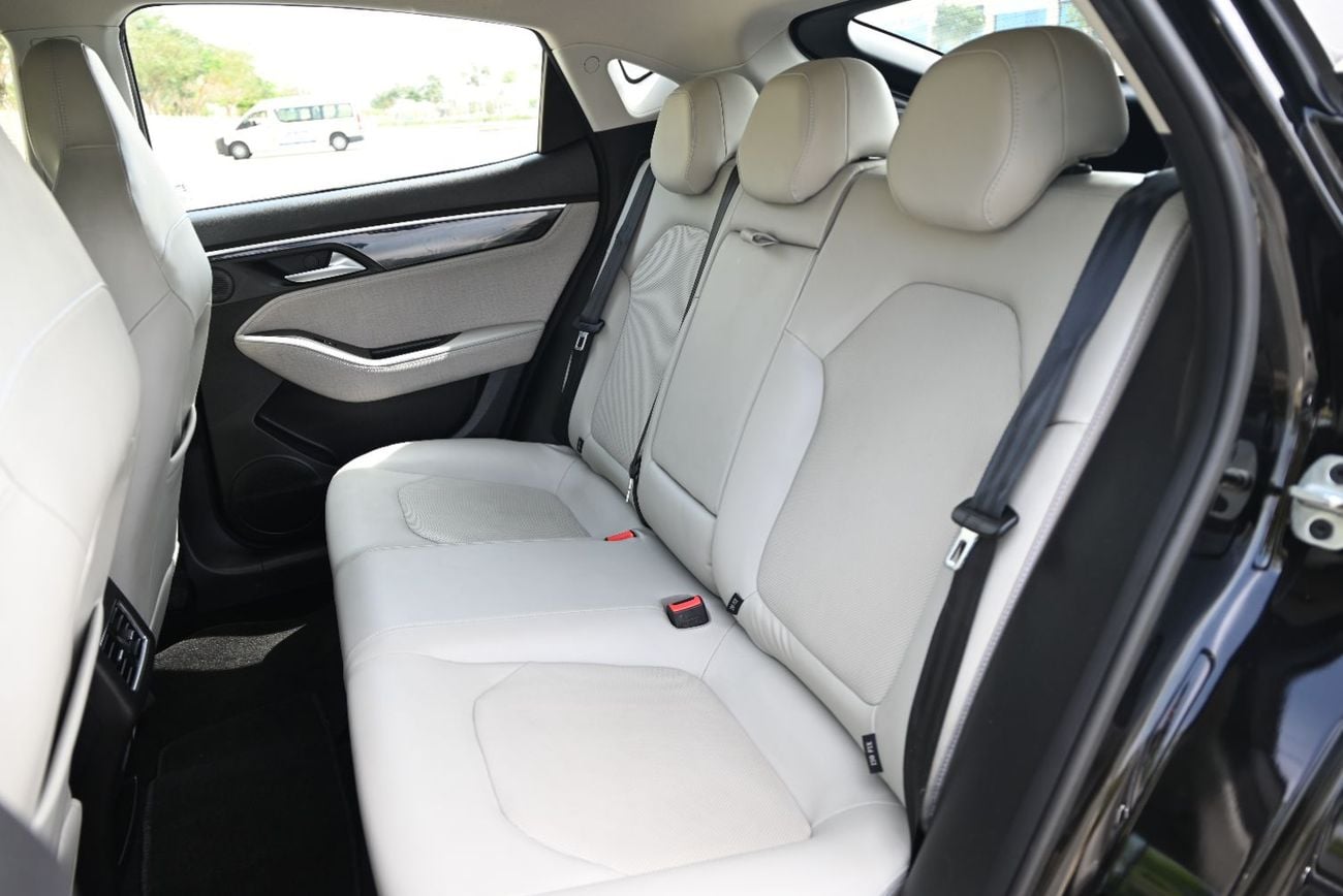 JAC J7 0% DP - JAC J7 LUXURY 2023 - LOW MILEAGE - WELL MAINTAINED