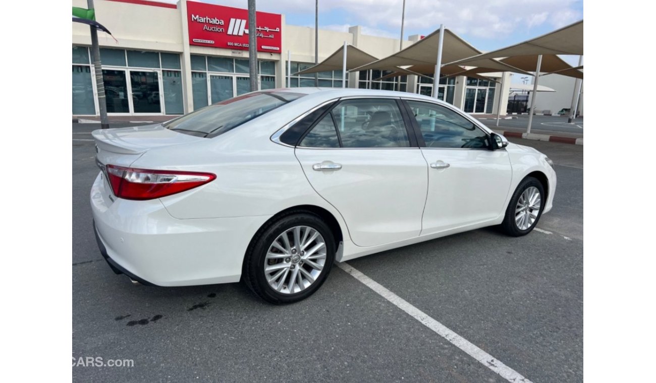 Toyota Camry 2017 Toyota Camry Limited (XV50) 4dr sedan 2.5 4cyl petrol automatic front wheel drive