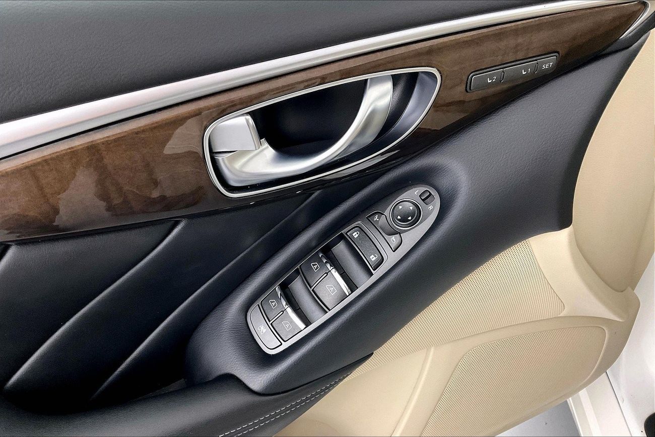 Volkswagen Golf GTI -Cloth | 1 year free warranty | 0 Down Payment