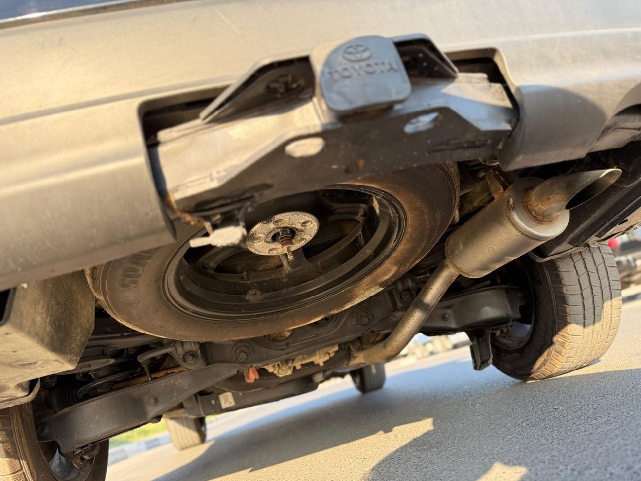 تويوتا هايلاندر Hybrid XLE premium sunroof,leather, push start