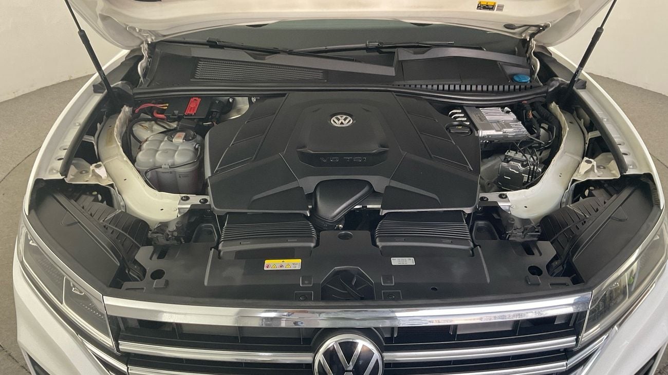 Volkswagen Touareg Trendline 2.0L Trendline | Guaranteed Warranty | 0 Down Payment