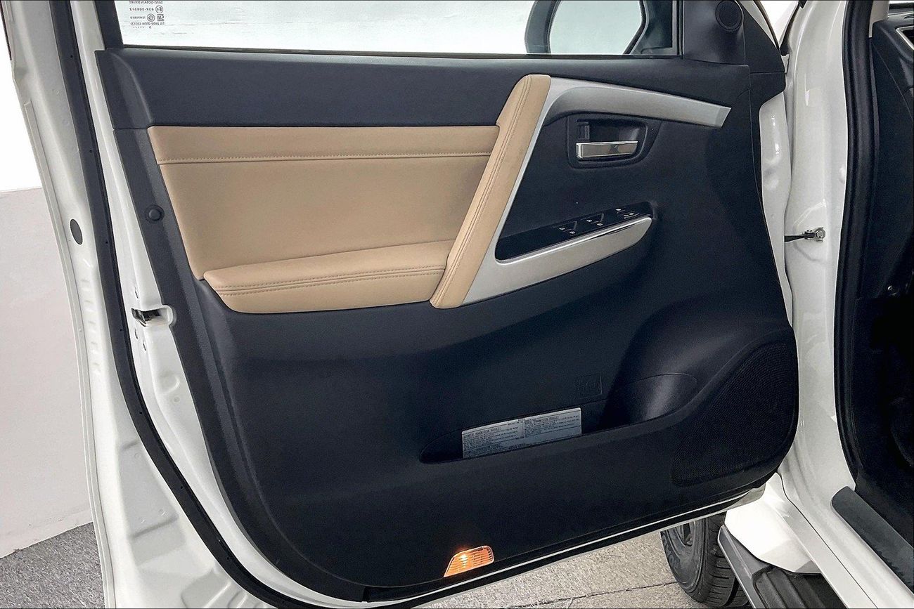 ميتسوبيشي مونتيرو سبورت Prime Edition | Carnival Sale • UP TO AED 20,000 OFF | شامل الضمان | 0 ﺪﻔﻋﺓ ﺃﻮﻟﻯ