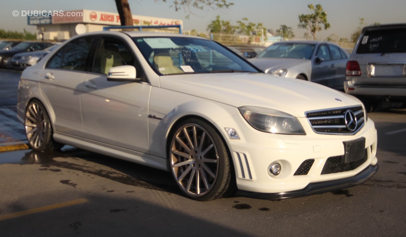 Mercedes-Benz C 63 AMG