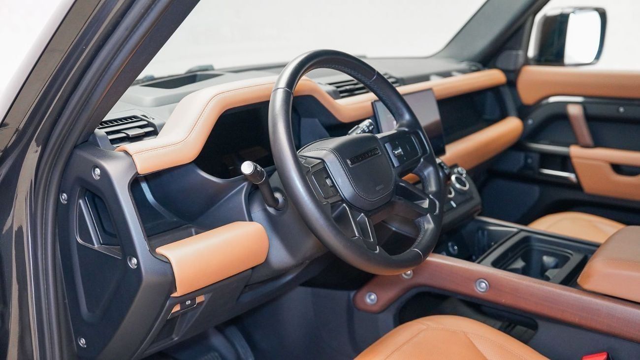 لاند روفر ديفندر P400 110 HSE 3.0L (5 Seater) Special Offer | AED 5,014 PM | High Option, Warranty 2028 | 110 P400 HS