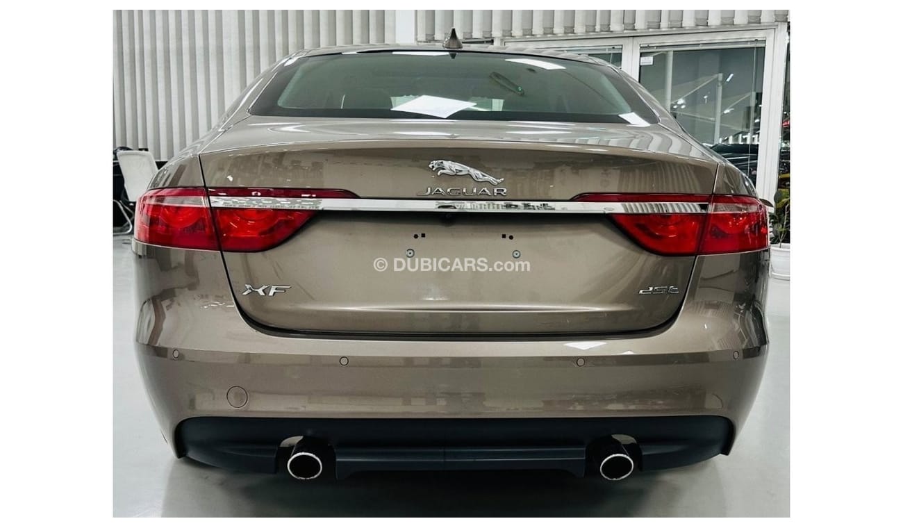 Jaguar XF Prestige GCC .. FSH .. Perfect Condition .. Top Range ..