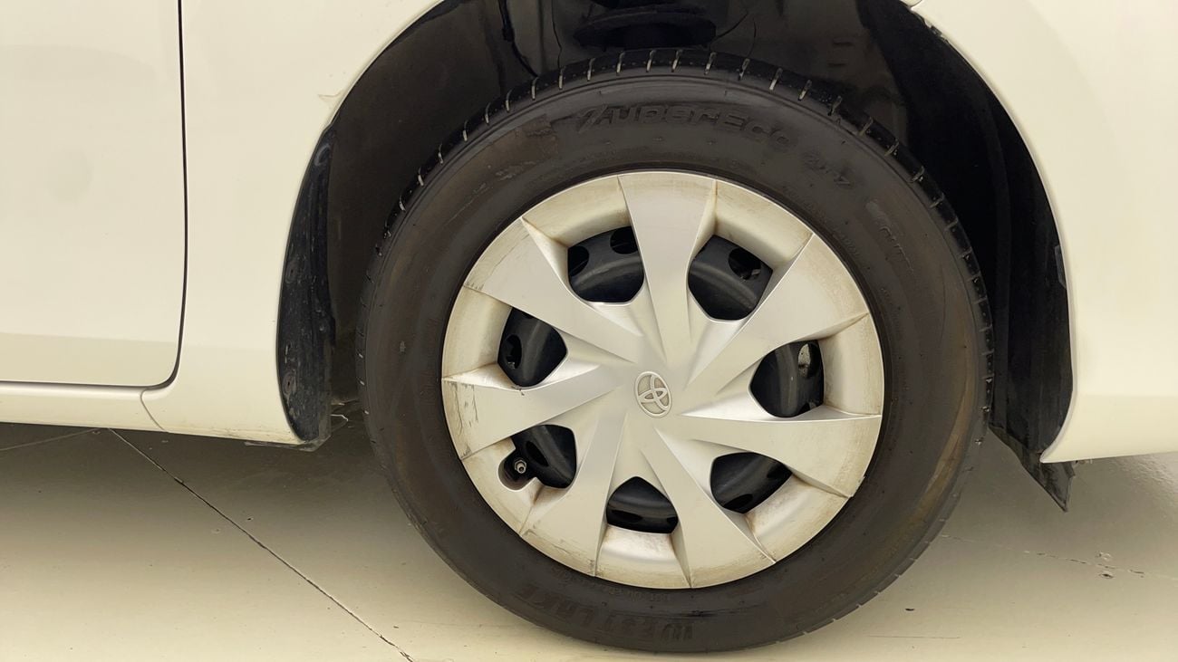 تويوتا يارس SE 1.5 | بدون دفعة مقدمة | اختبار القيادة في المنزل