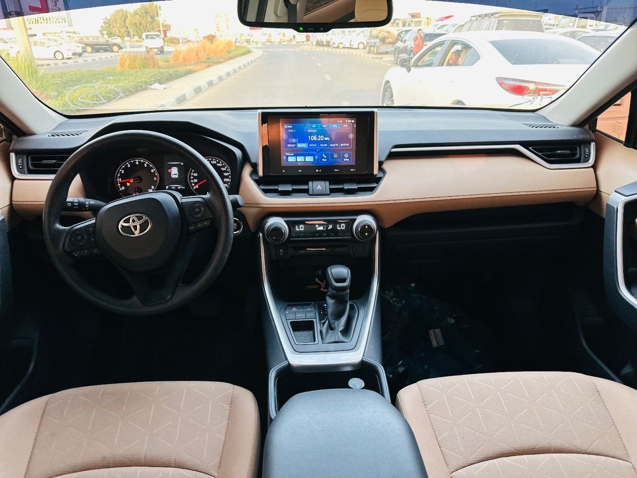 Toyota RAV4 2.5L (4WD) EXR