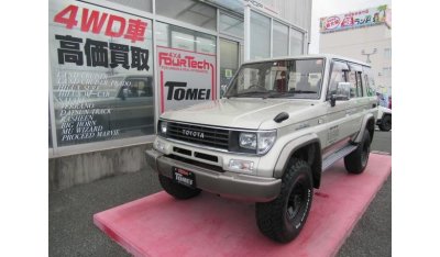 Toyota Land Cruiser KZJ78W