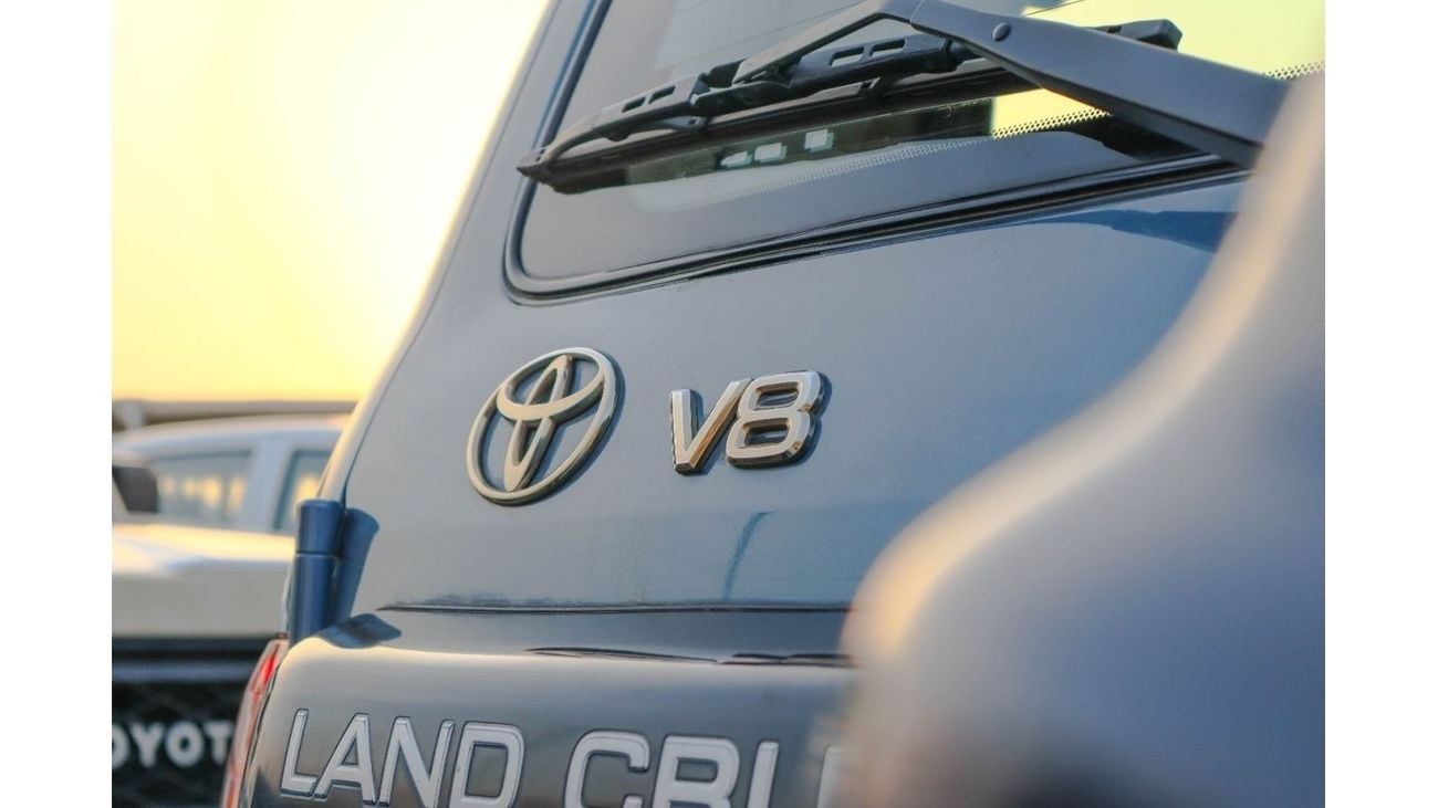 تويوتا لاند كروزر TOYOTA LAND CRUISER GXR 2007 4.7L V8  MANUAL TRANSMISSION