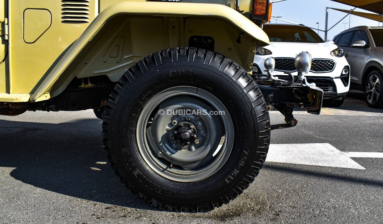 Toyota Land Cruiser Pick Up