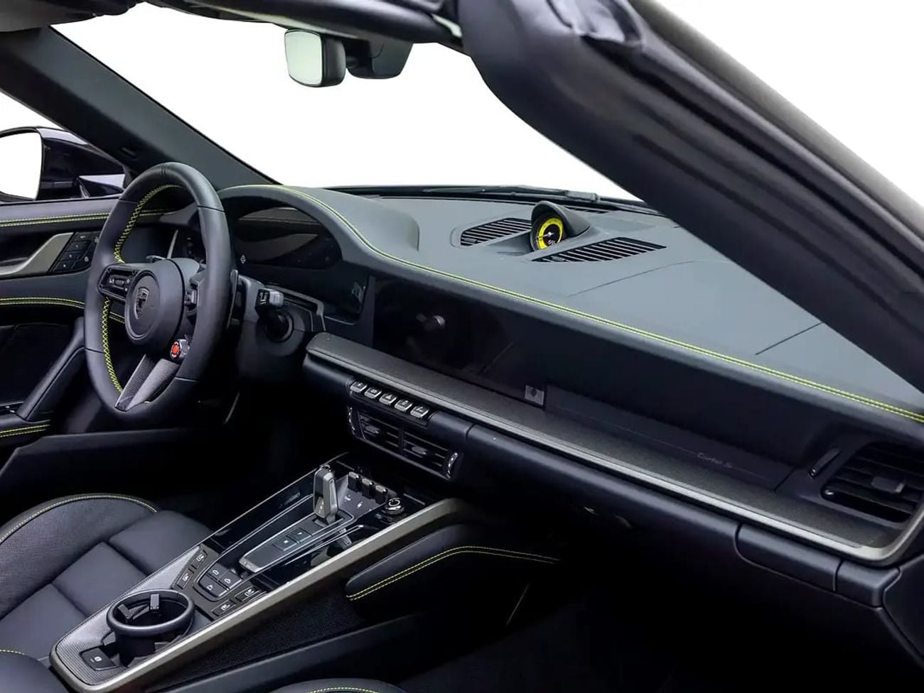Porsche 911 TURBO S | Cabriolet | GCC | 701 HP | Dealer Warranty