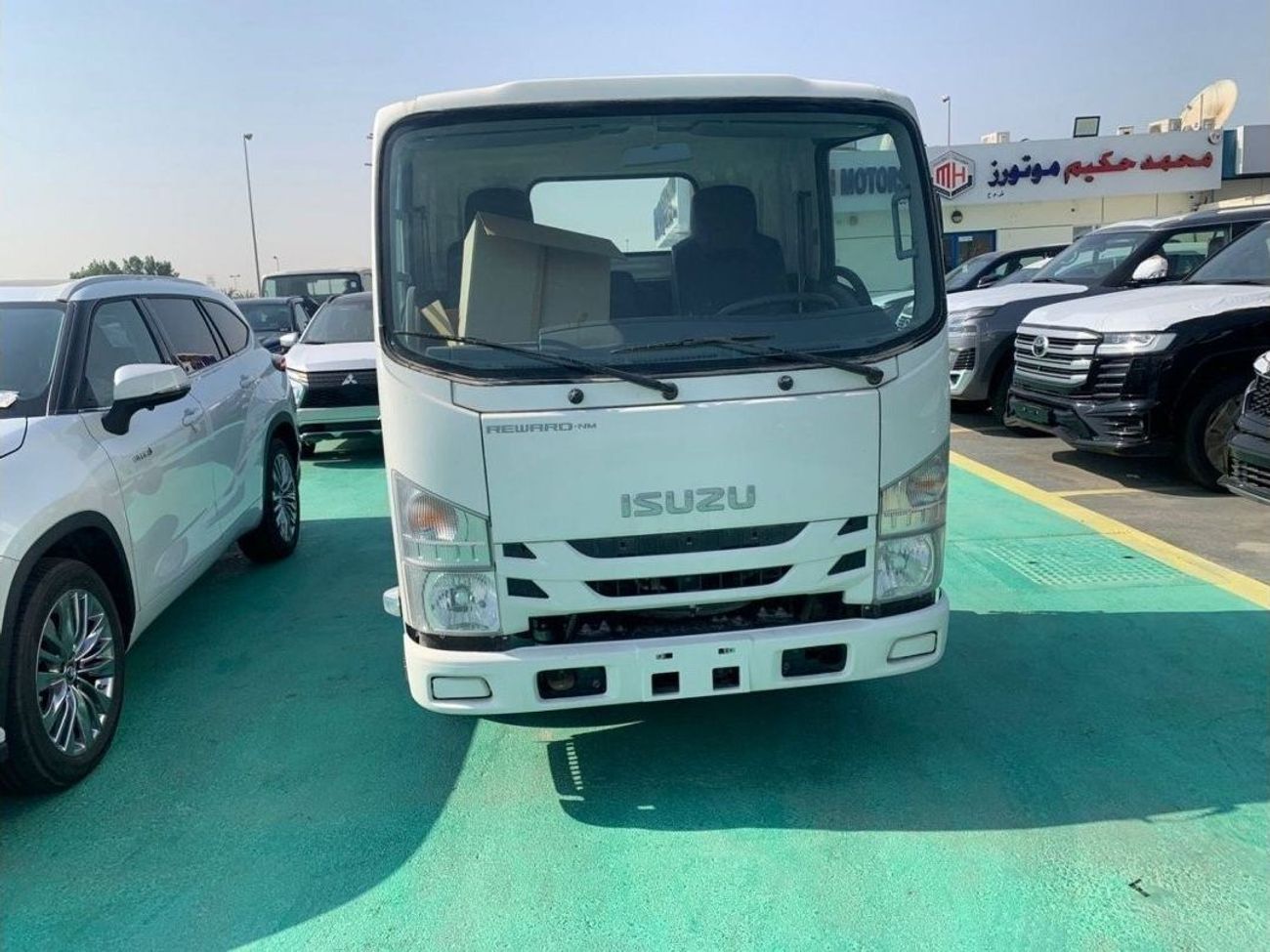 Isuzu NMR 2025 ISUZU NMR 3 tons Diesel Manual zero km