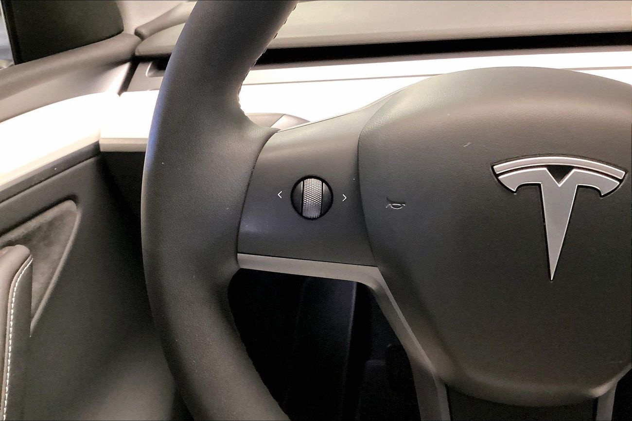 تسلا موديل Y Long Range (Dual Motor) | شامل الضمان | 0 ﺪﻔﻋﺓ ﺃﻮﻟﻯ