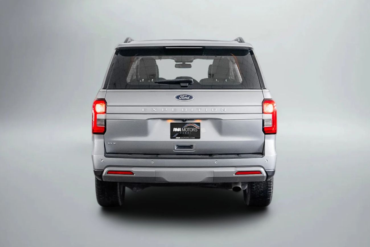 Ford Expedition XLT 3.5L (380 HP) 4WD
