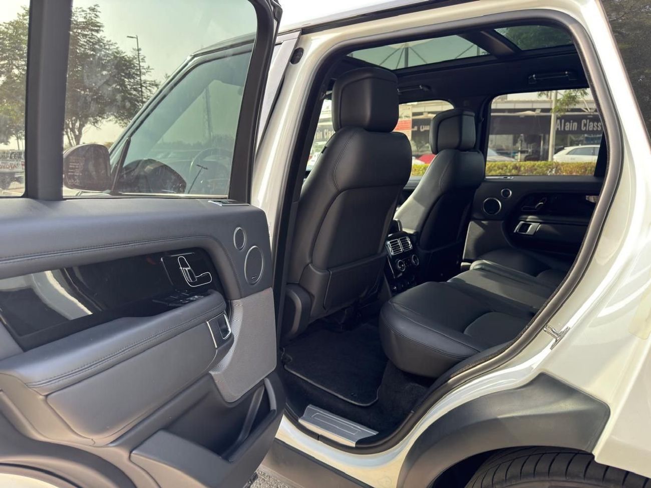 Land Rover Range Rover Supercharged 5.0L