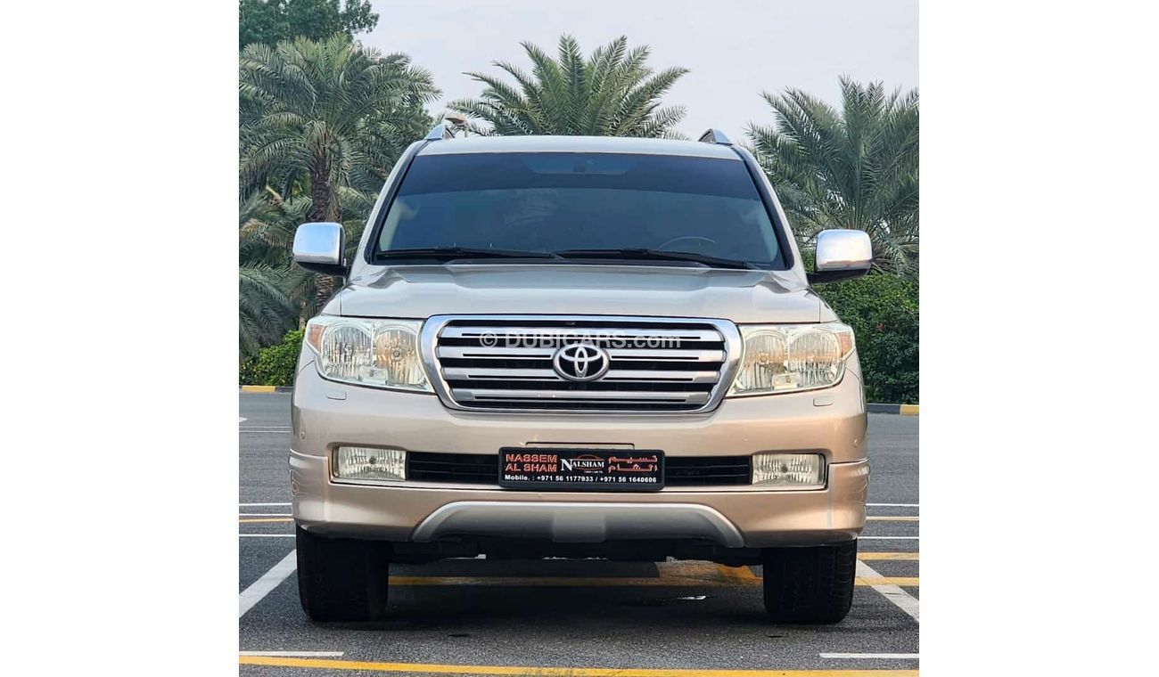 Used Toyota Land Cruiser GXR V6 2011 for sale in Sharjah - 697021