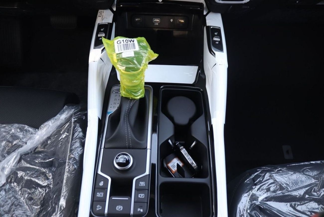 كيا سورينتو 2.5L, 360 CAMERA, MEMORY SEAT, ELECTRIC SEAT, SEAT HEATING, ELECTRIC BACK DOOR, 4WD , LEATHER SEATS,