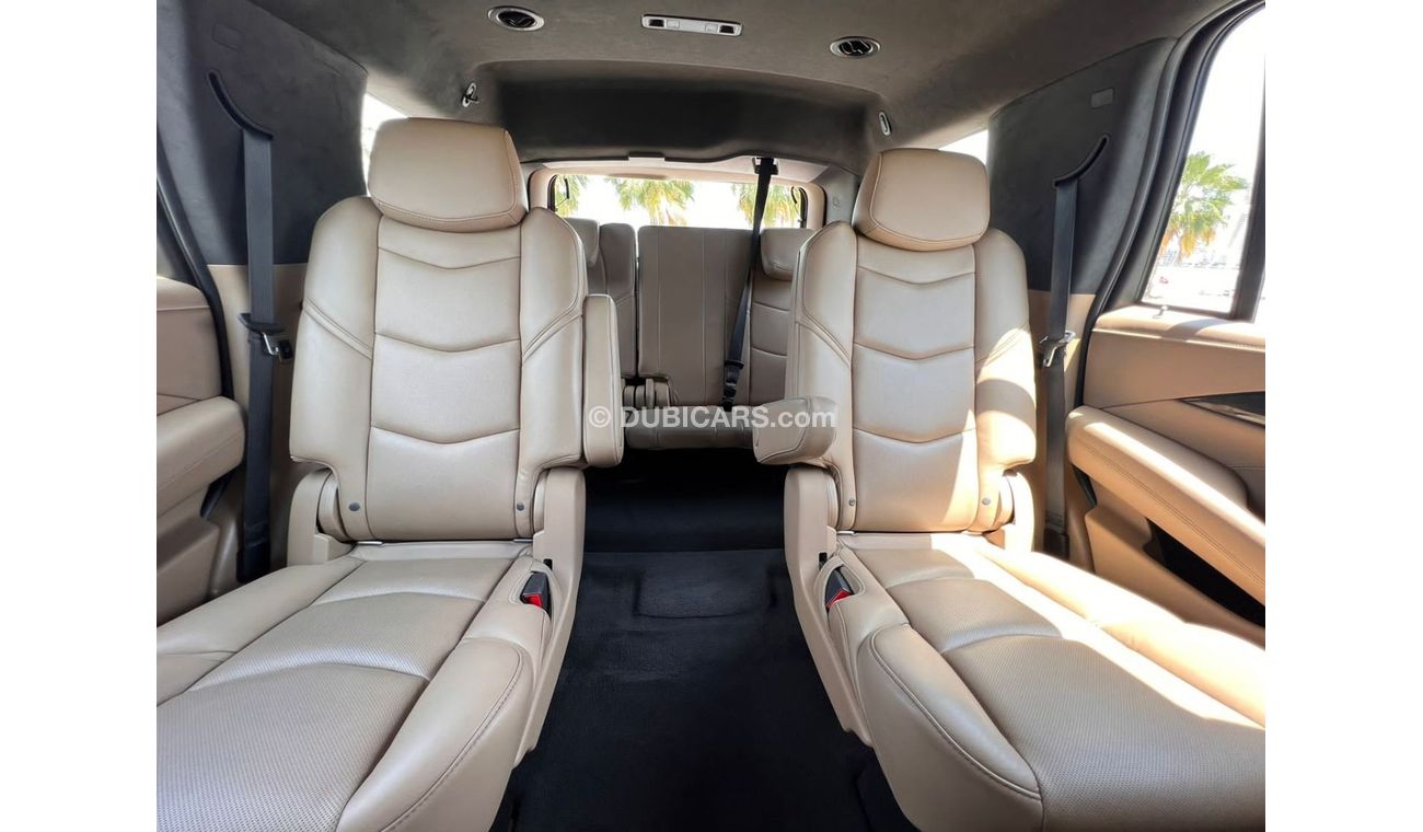 كاديلاك إسكالاد Cadillac Escalade Platinum  Head-UP Display  Full option  GCC 2020  Under Warranty