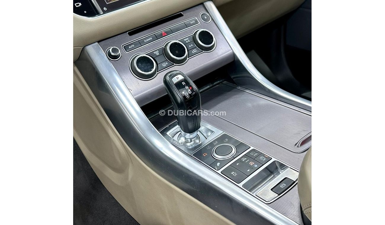 Land Rover Range Rover Sport 2016 Range Rover Sport HSE V6, Warranty, Full Service History, GCC