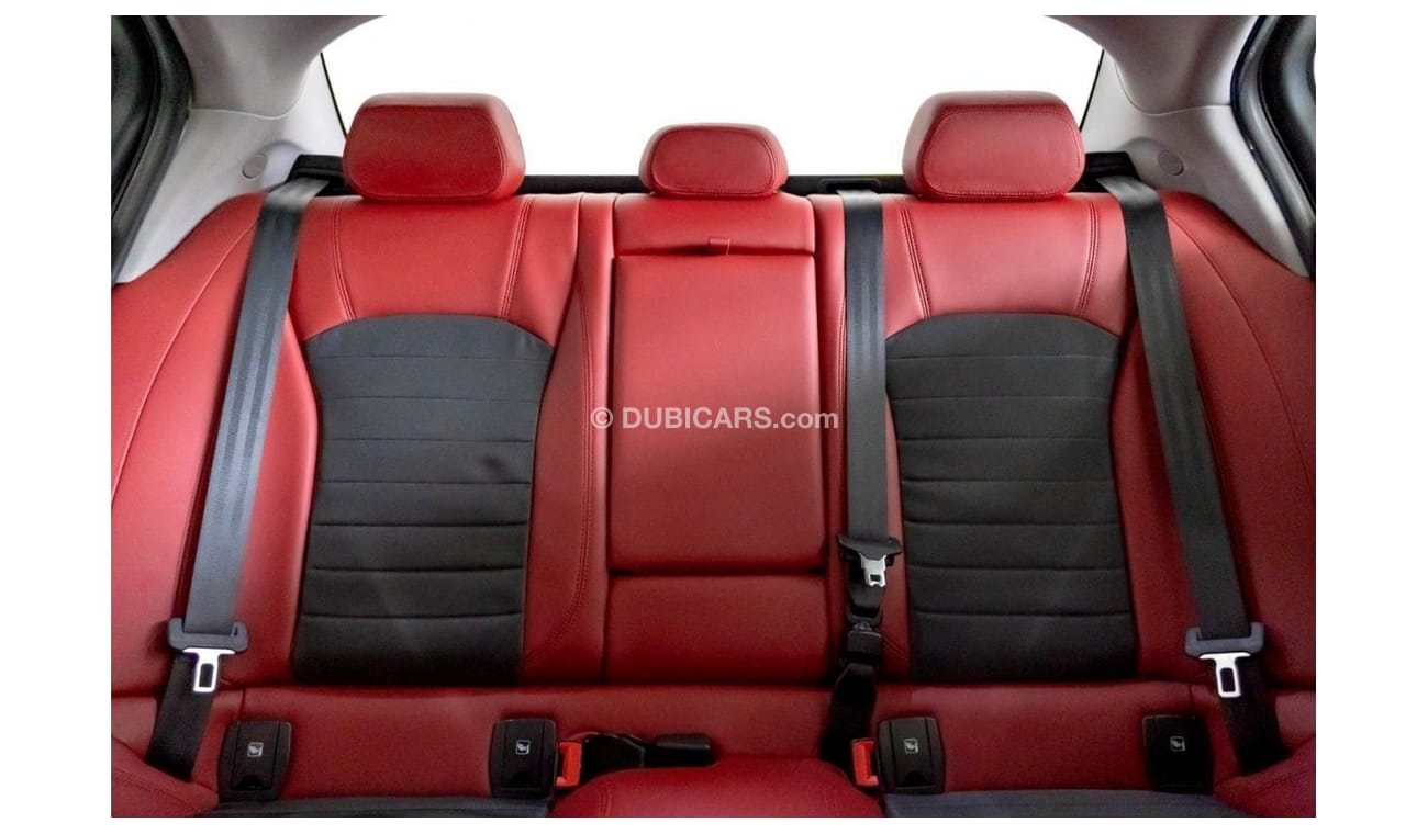 ألفا روميو جوليا 2018 Alfa Romeo Giulia Super