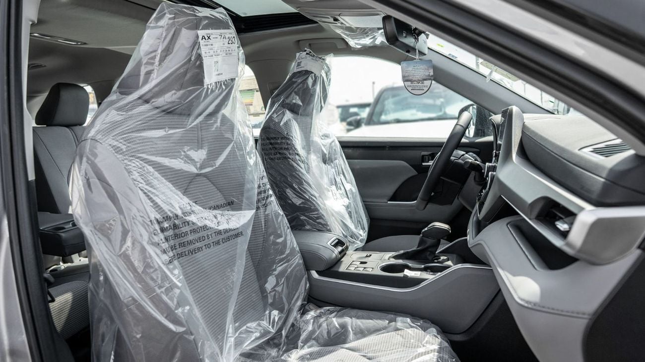 Toyota Highlander 2025 Toyota Highlander GLE 2.5L AT Hybrid (Silver)