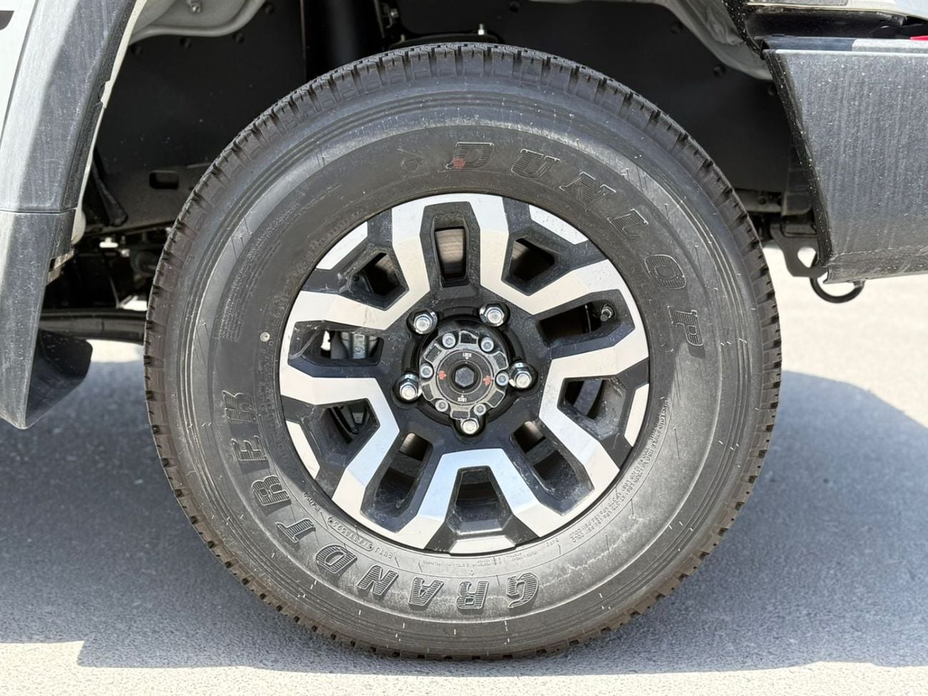 تويوتا لاند كروزر بيك آب TOYOTA LC79 PICKUP S/C , 2.8L Diesel A/T , FULL OPTION , MY25