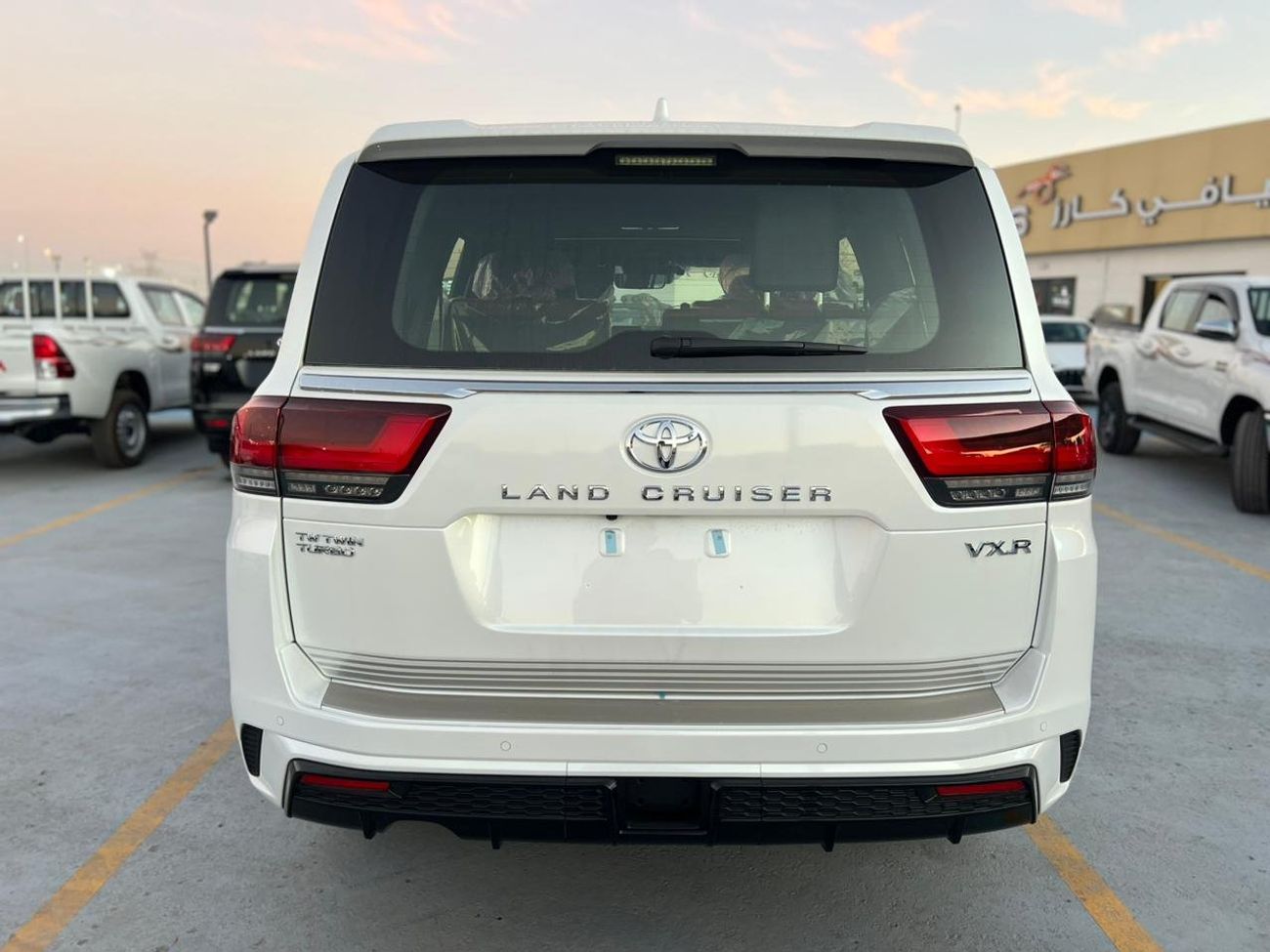 Toyota Land Cruiser VX 3.3L VXR3.3L