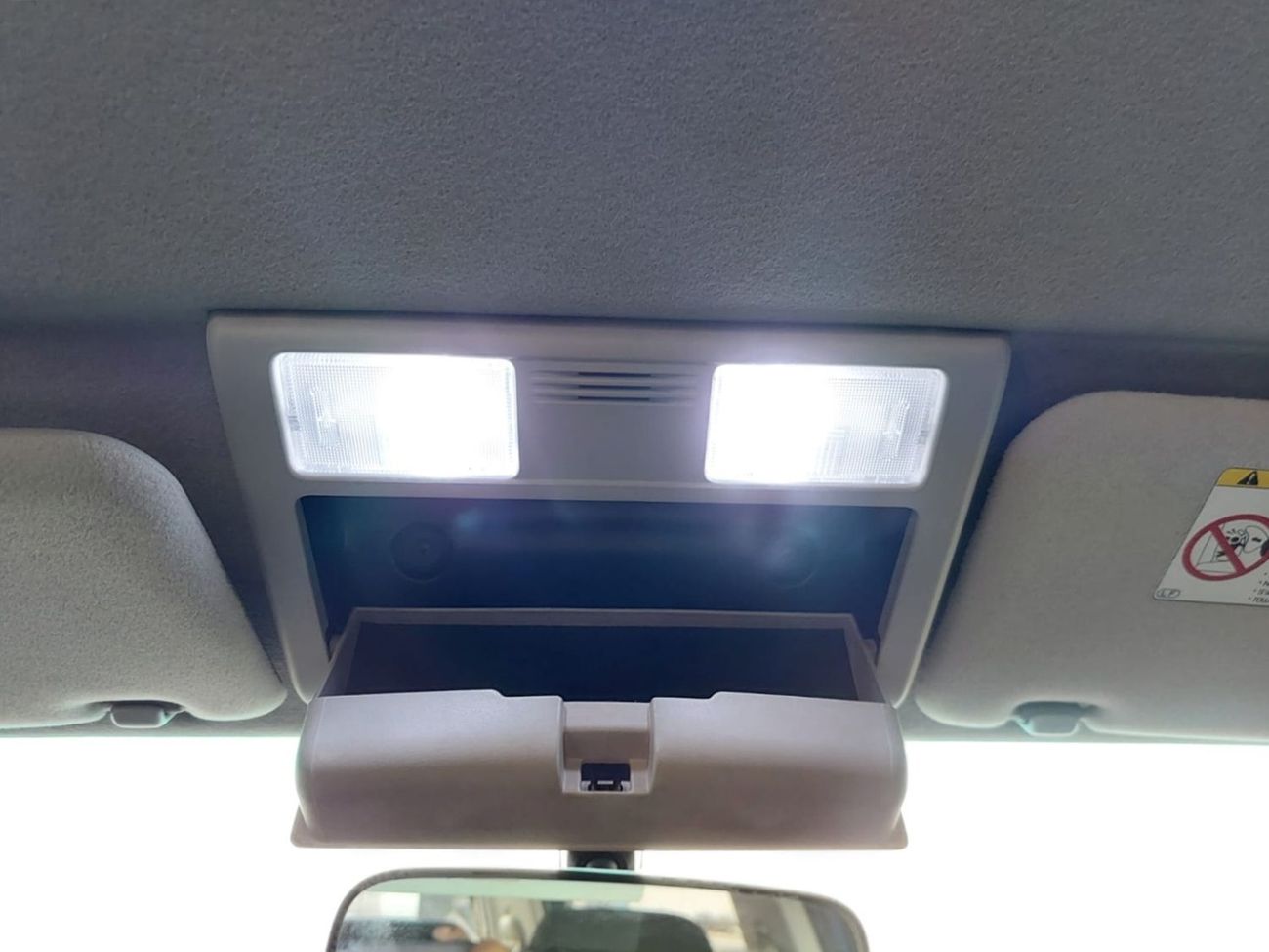 Toyota Hilux TOYOTA HILUX PICKUP RHD 2014 MODEL 3.0 L DIESEL AUTOMATIC(PM35882)