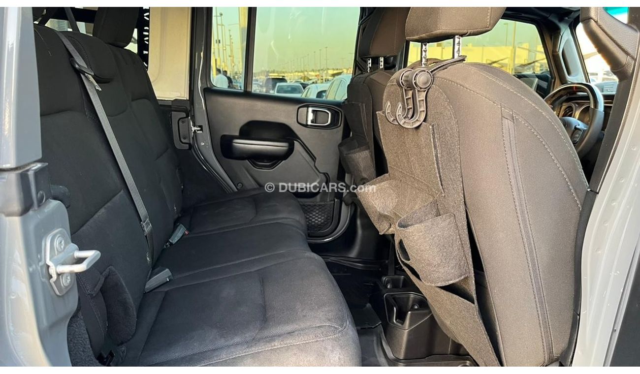 Jeep Wrangler انليميتيد صحارى