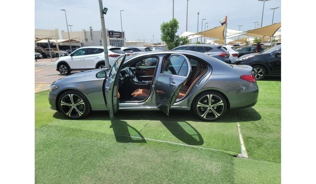 مرسيدس بنز C 300 Std C300W  CLEAN TITLE