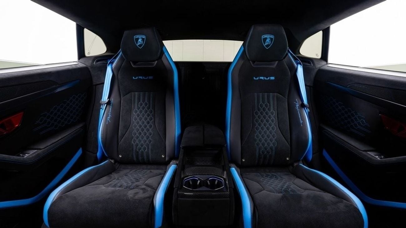 لامبورغيني اوروس Performante - 2023 - GCC Specs - Under Warranty and Service Contract