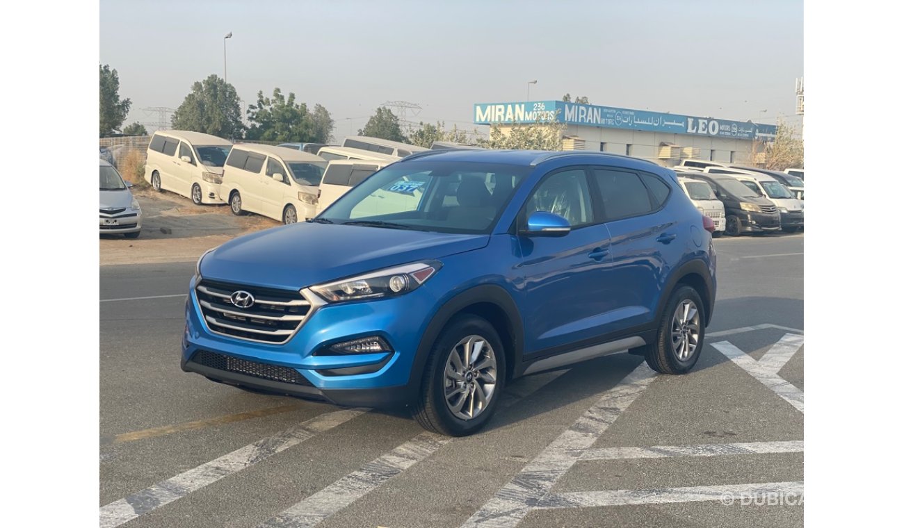 Hyundai Tucson AWD 2.0L V4 2018 AMERICAN SPECIFICATION