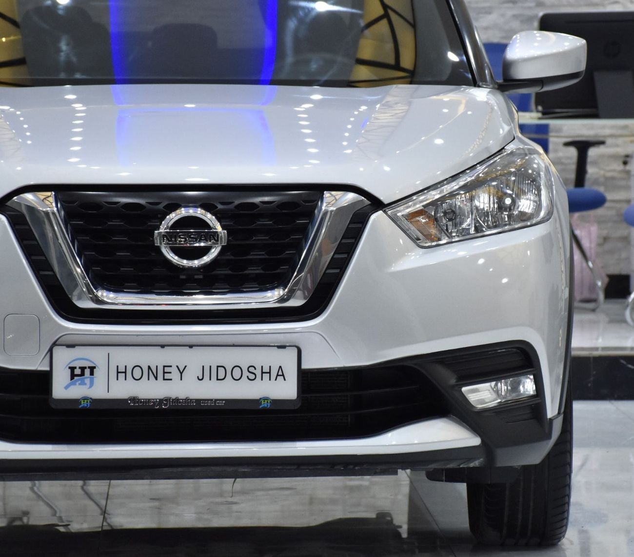 Nissan Kicks SV EXCELLENT DEAL for our Nissan Kicks ( 2017 Model ) in Silver Color GCC Specs
