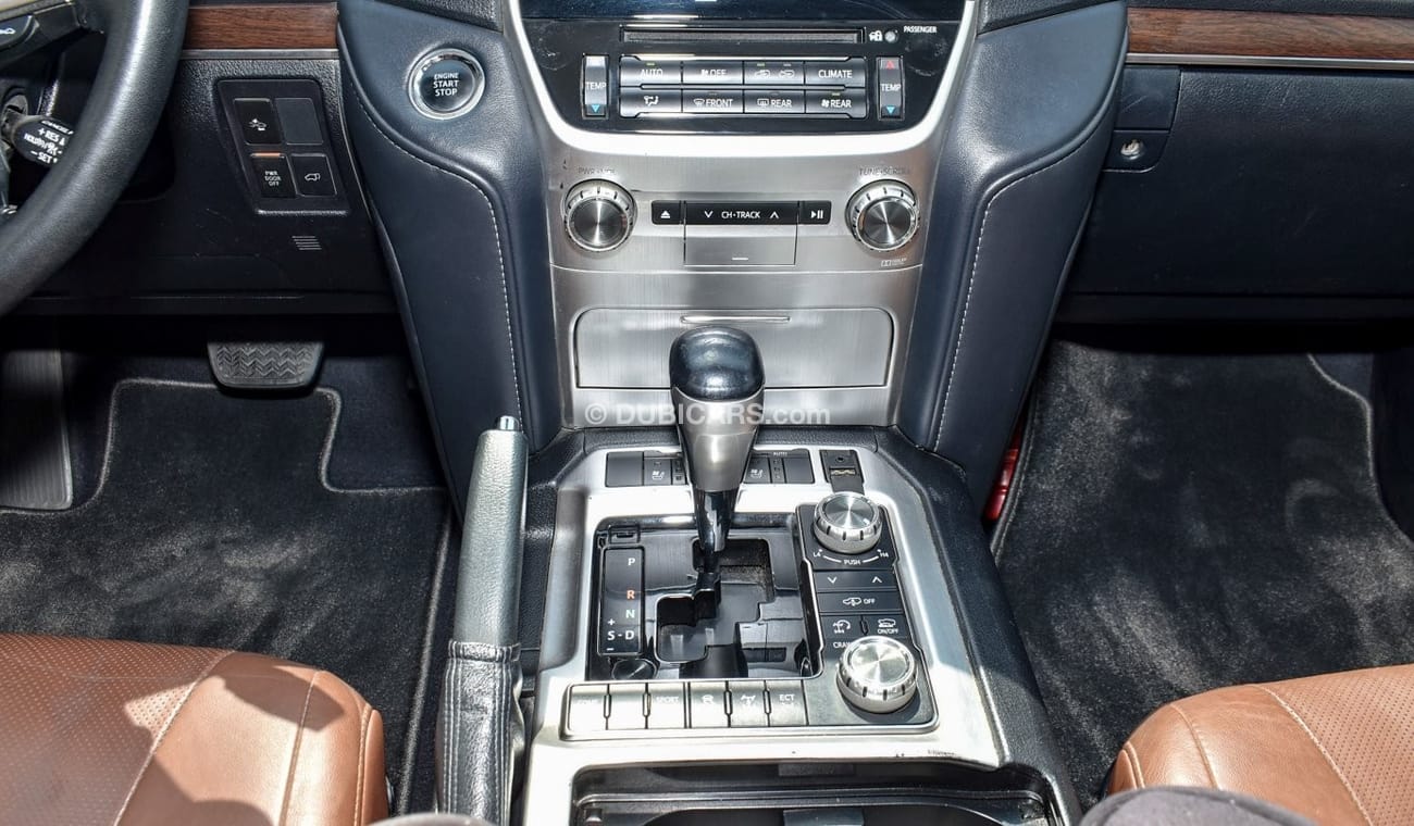 تويوتا لاند كروزر GXR.R