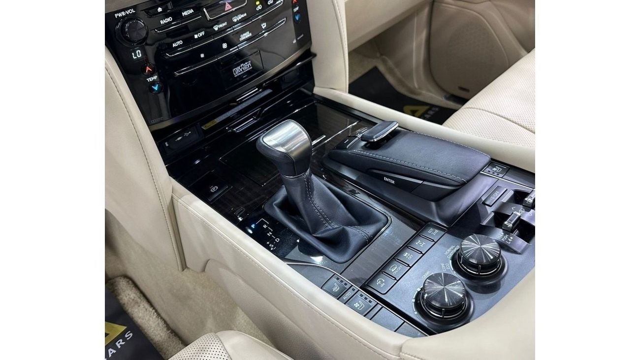 Lexus LX 570 Platinum Premium Plus 2020 Lexus LX570 Premier Plus, August 2024 Lexus Warranty, Full Lexus Service