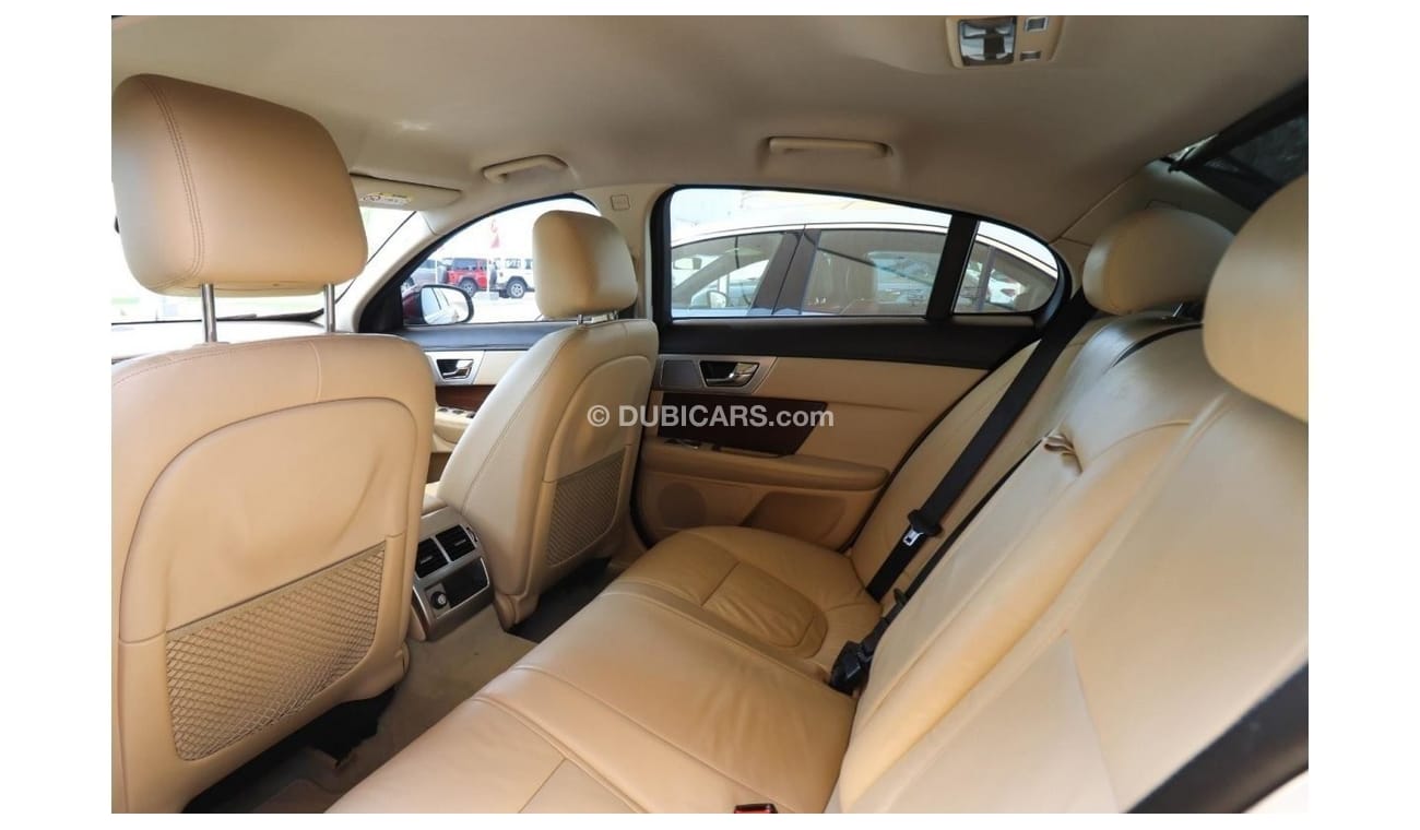 Jaguar XF Luxury X250