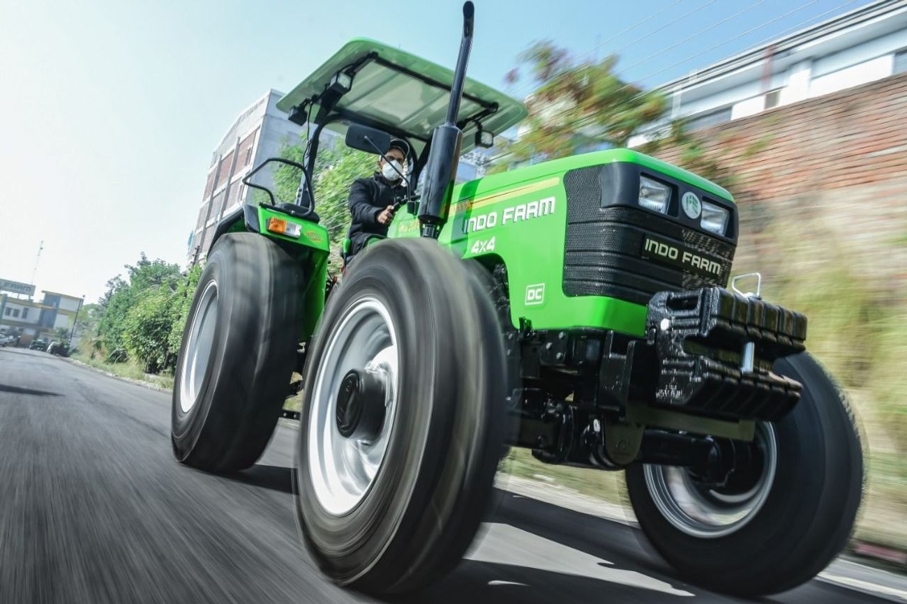 ماسي فيرجوسون 385 Indofarm Tractors Available In Stock