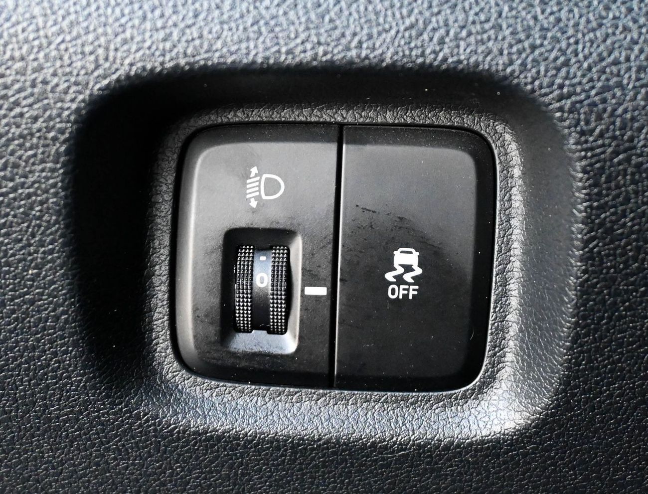 هيونداي كريتا Base 1.6L