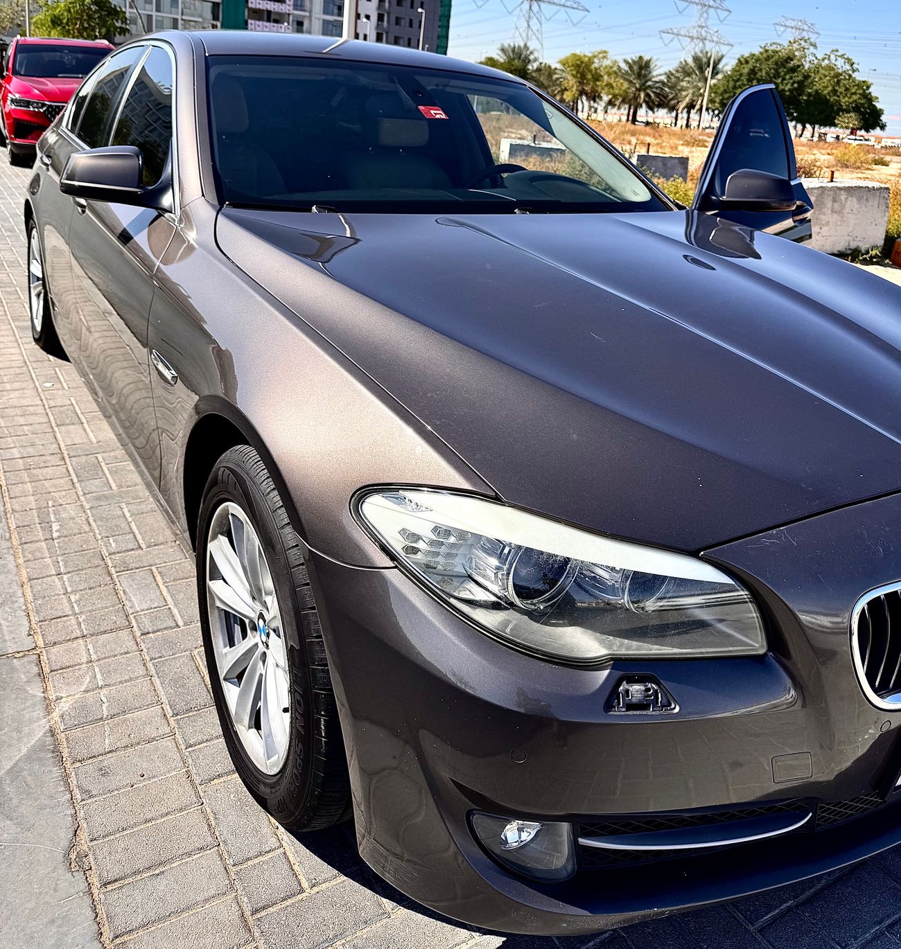 BMW 520i