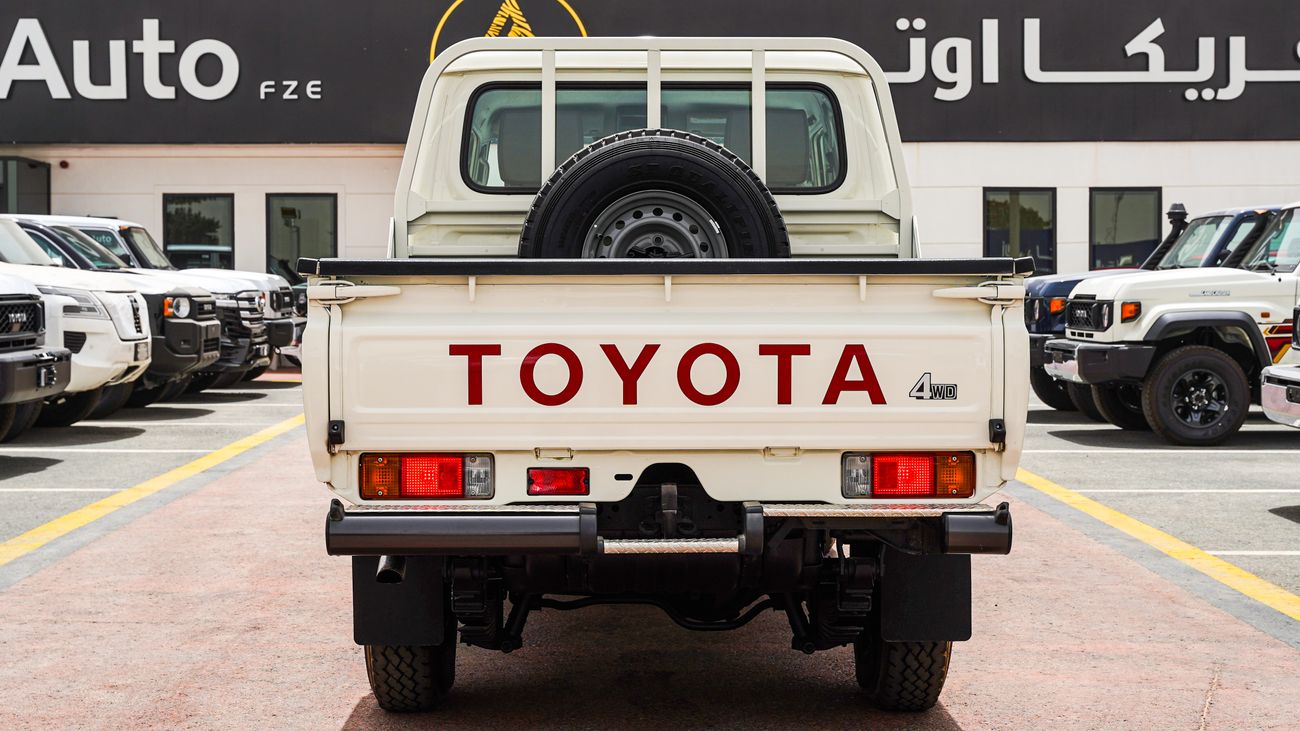 Toyota Land Cruiser Pick Up