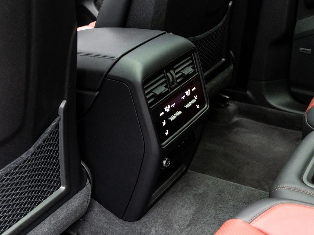 Porsche Cayenne GTS Coupe 2025 Porsche Cayenne GTS Coupe, 4.0 TC V8, 4WD, 493bbhp, 8-Speed PDK