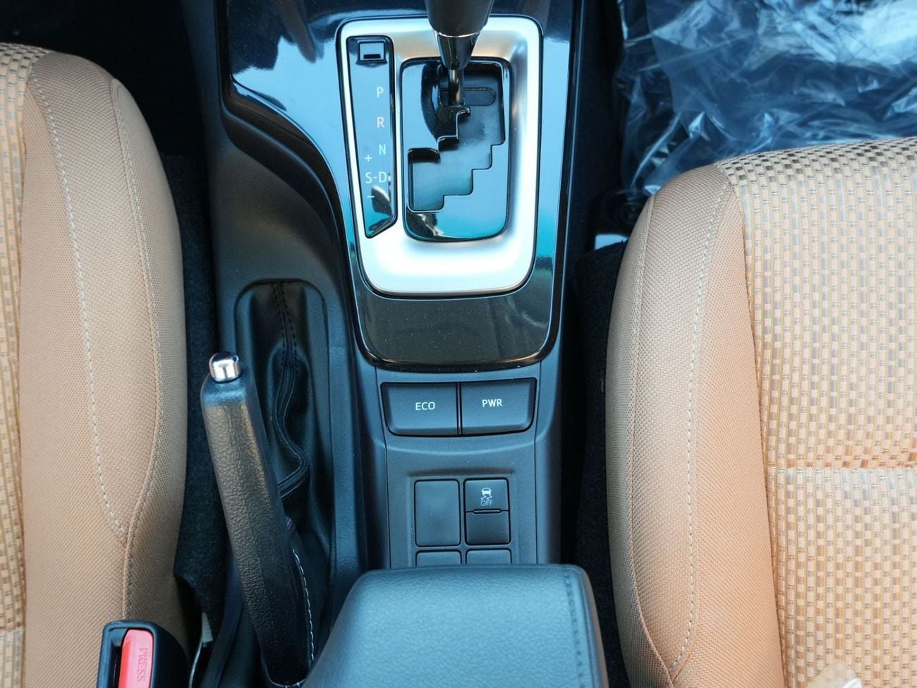 تويوتا فورتونر 2026 TOYOTA FORTUNER 2.7L E1 BASIC 4X4 PETROL AT GCC BRAND NEW 0KM