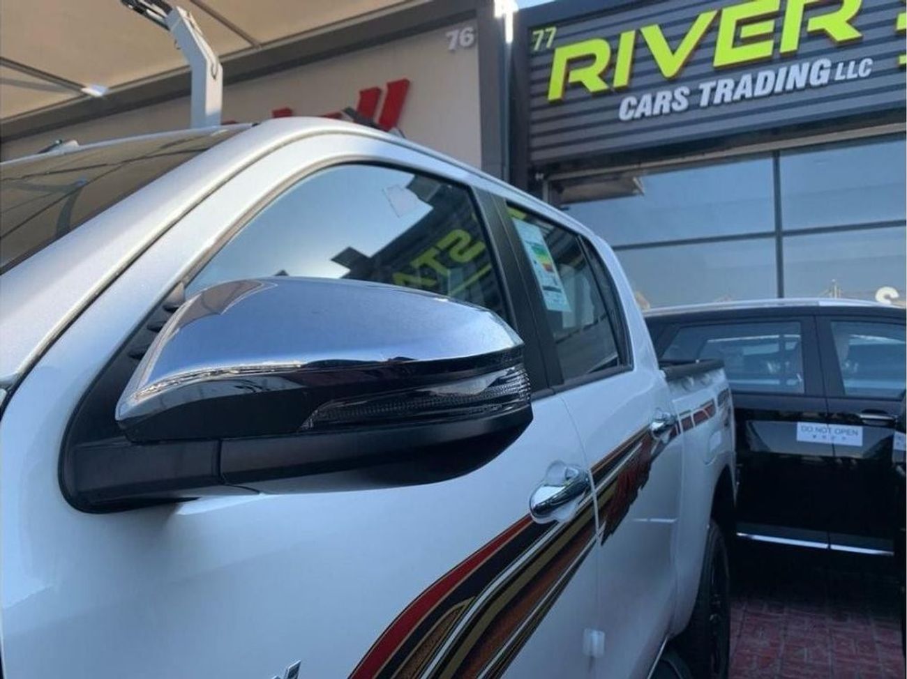 تويوتا هيلوكس 2025 TOYOTA HILUX D/C GLXS-V 2.7L V4 AT FULL OPTION