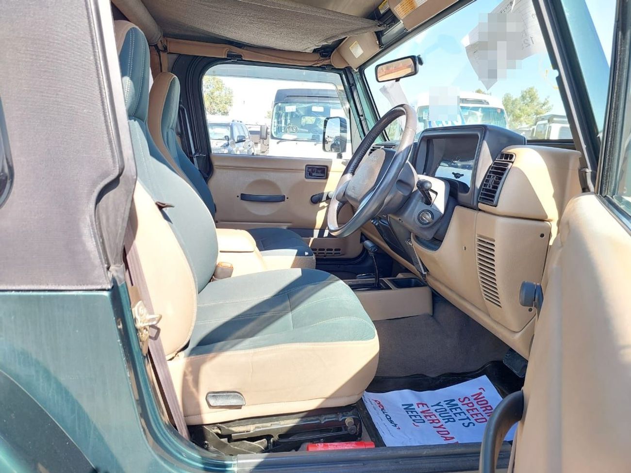 جيب رانجلر JEEP WRANGLER SUV RHD 2000 MODEL 4.0 L PETROL AUTOMATIC(PM75748)