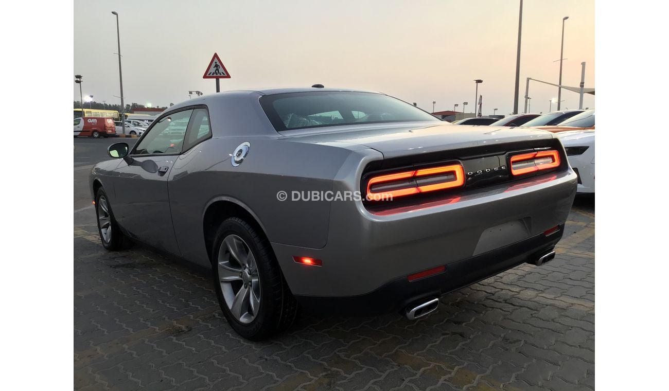 Dodge Challenger V6 /3.6 LT / Excellent Condition