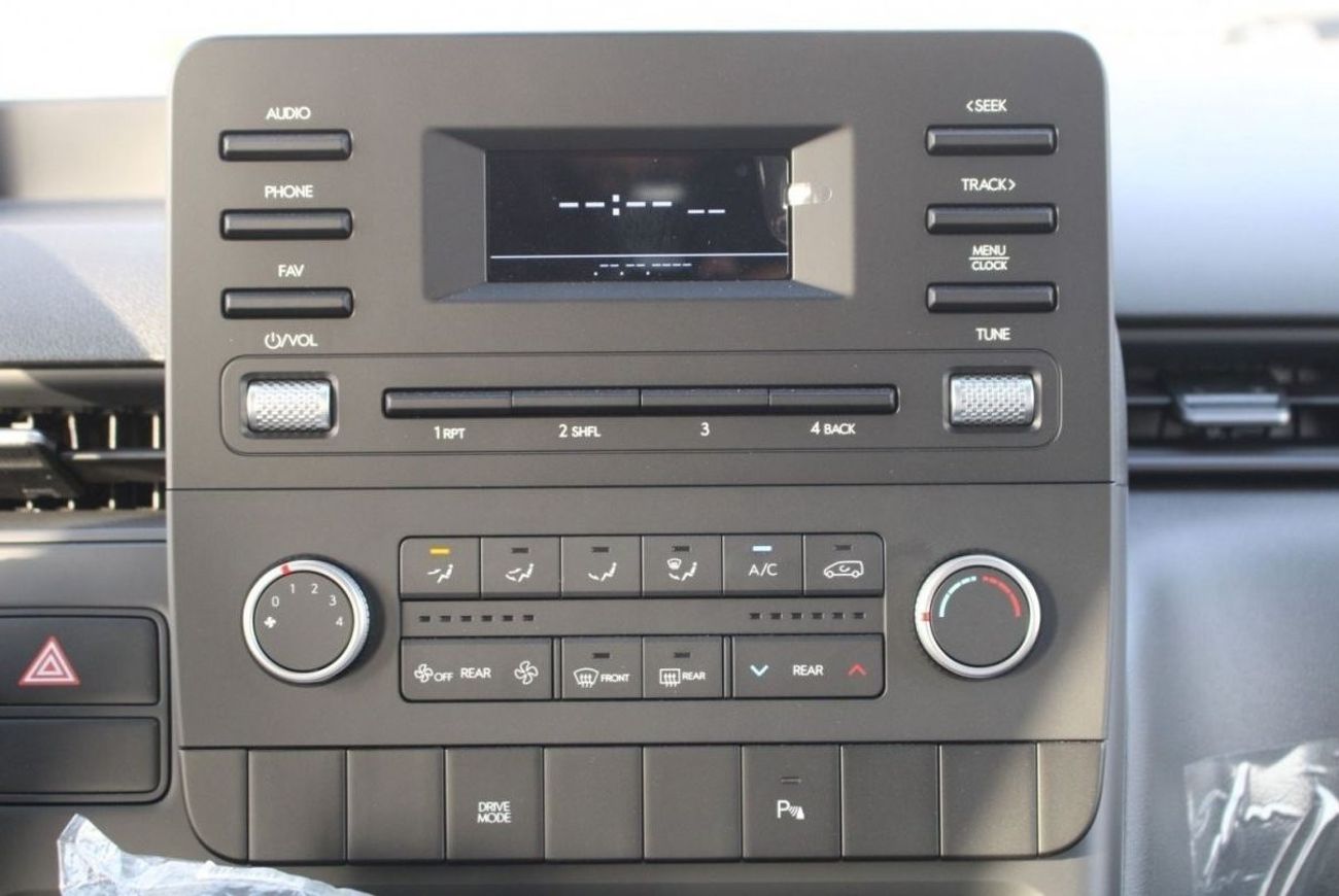 هيونداي ستاريا HYUNDAI STARIA 2.2L DIESEL 11 SEATER COMFORT MANUAL