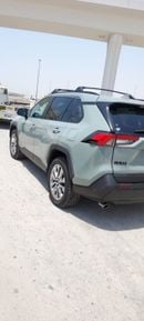 Toyota RAV4 XLE 2.5 FWD