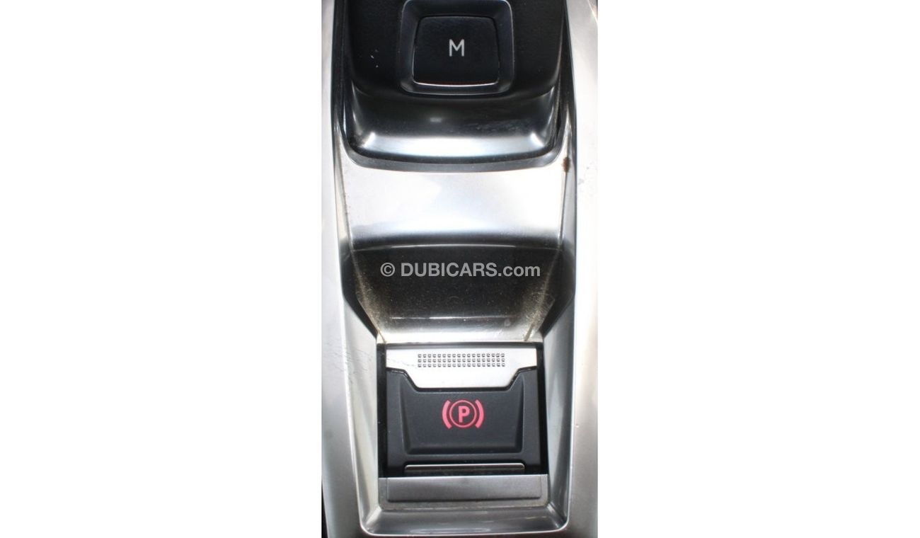 Peugeot 3008 PEUGEOT 3008 WHITE GCC EXCELLENT CONDITION  WITHOUT ACCIDENT