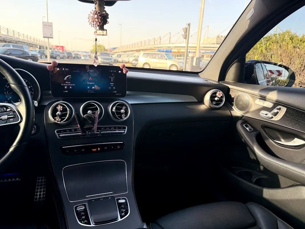 Mercedes Benz GLC 300 E 4MATIC PREMIUM