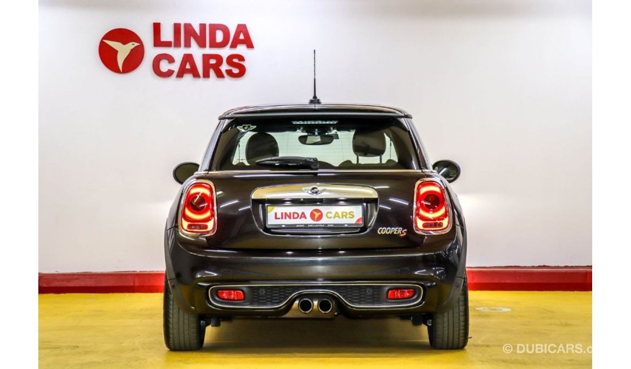 Mini Cooper S Mini Cooper S 2015 GCC under Warranty with Zero Down-Payment.